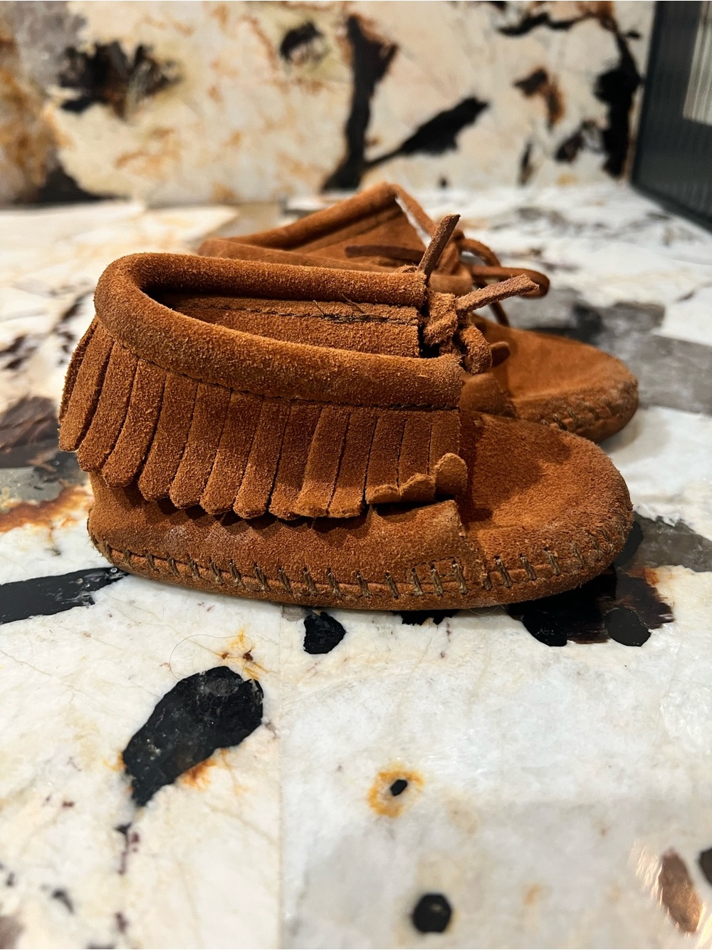 Minnetonka Toddler Fringe Suede Moccasins - Brown